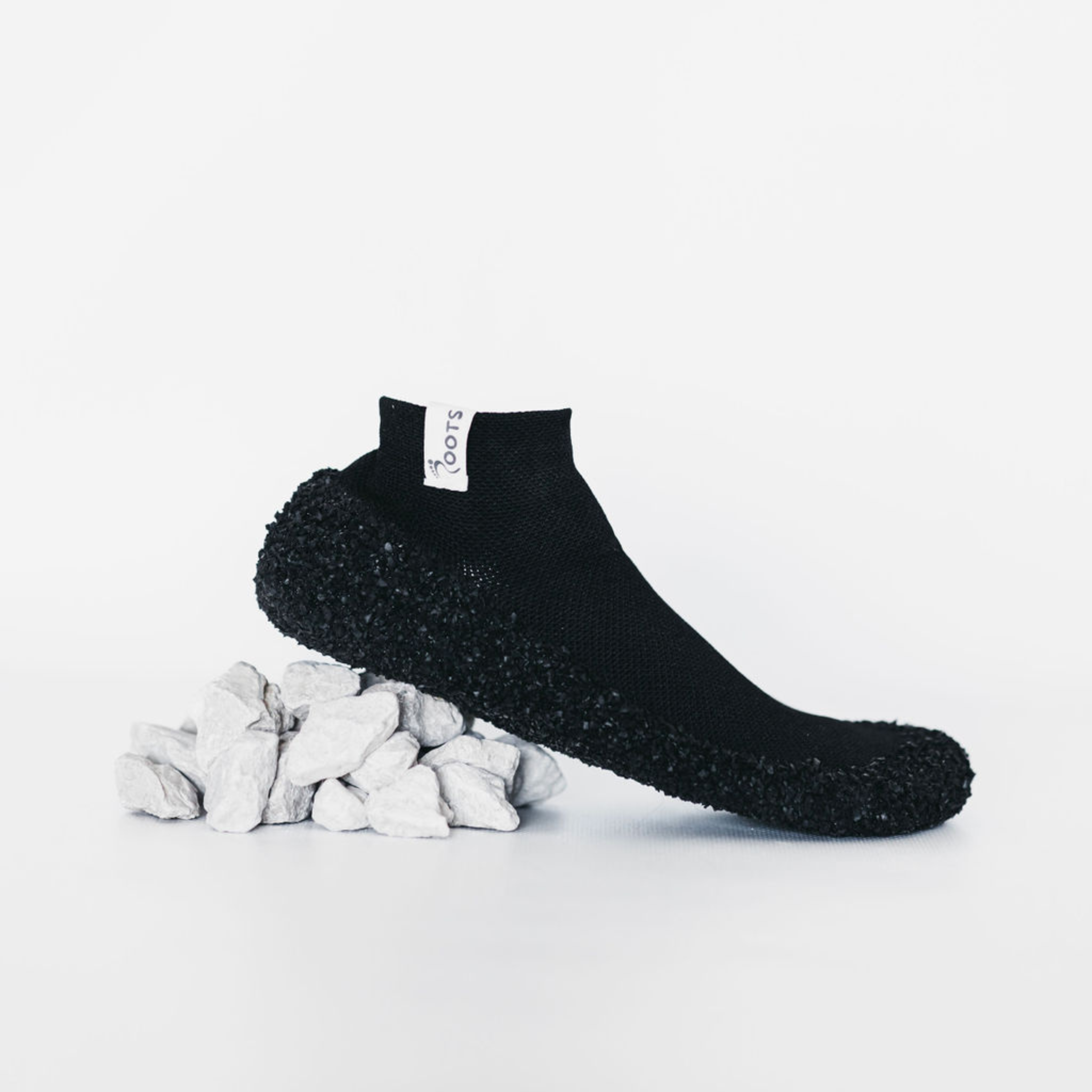 Roots Minimal - Black