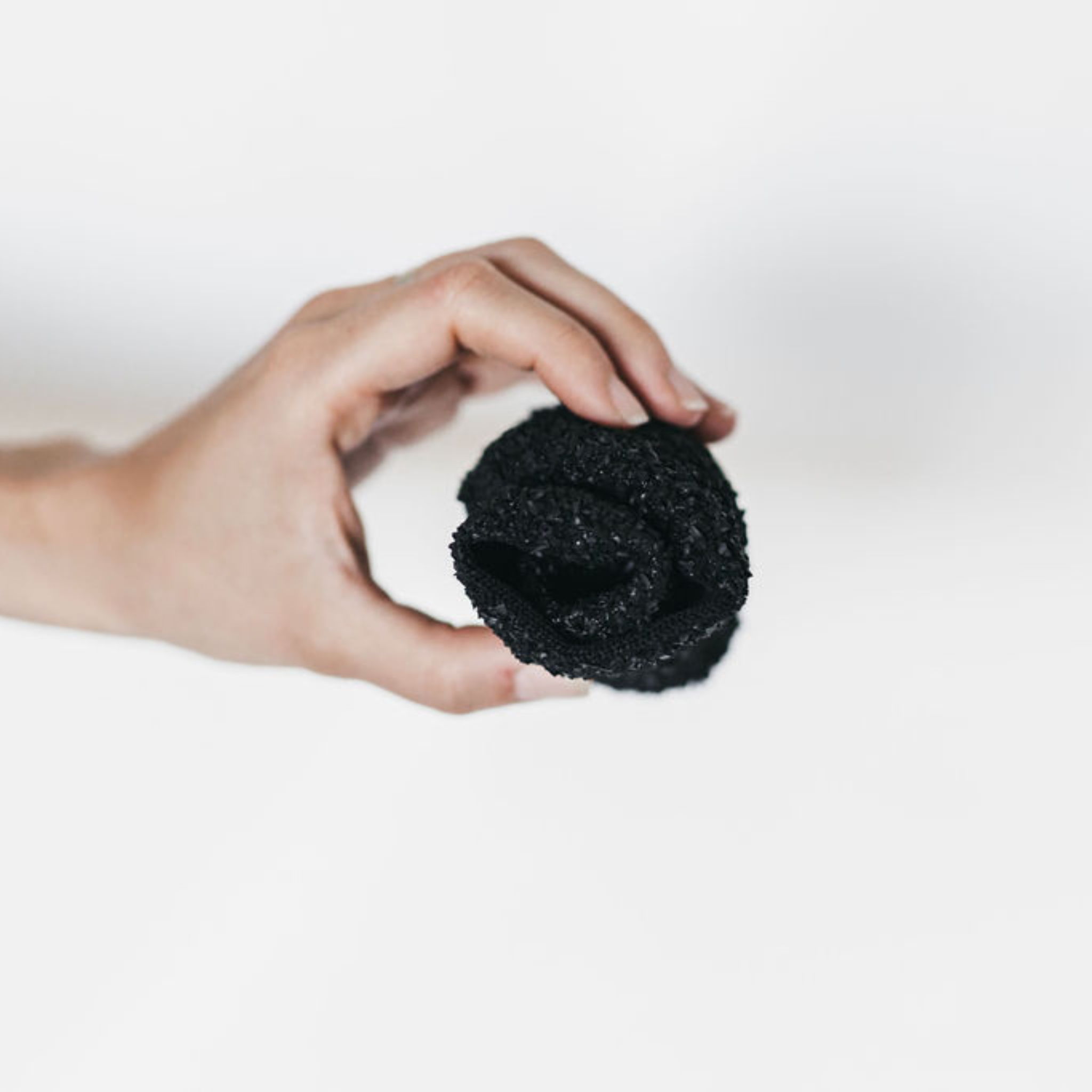 Roots Minimal - Black