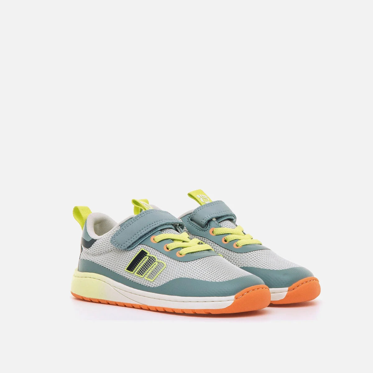 Mustang Free 49045 - Gris