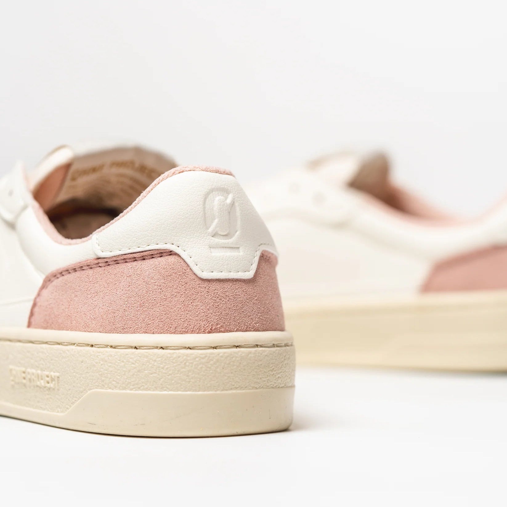 Ohne Project 080 - Pink