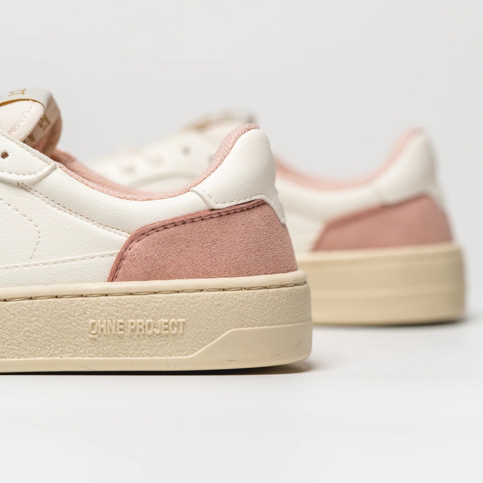 Ohne Project 080 - Pink