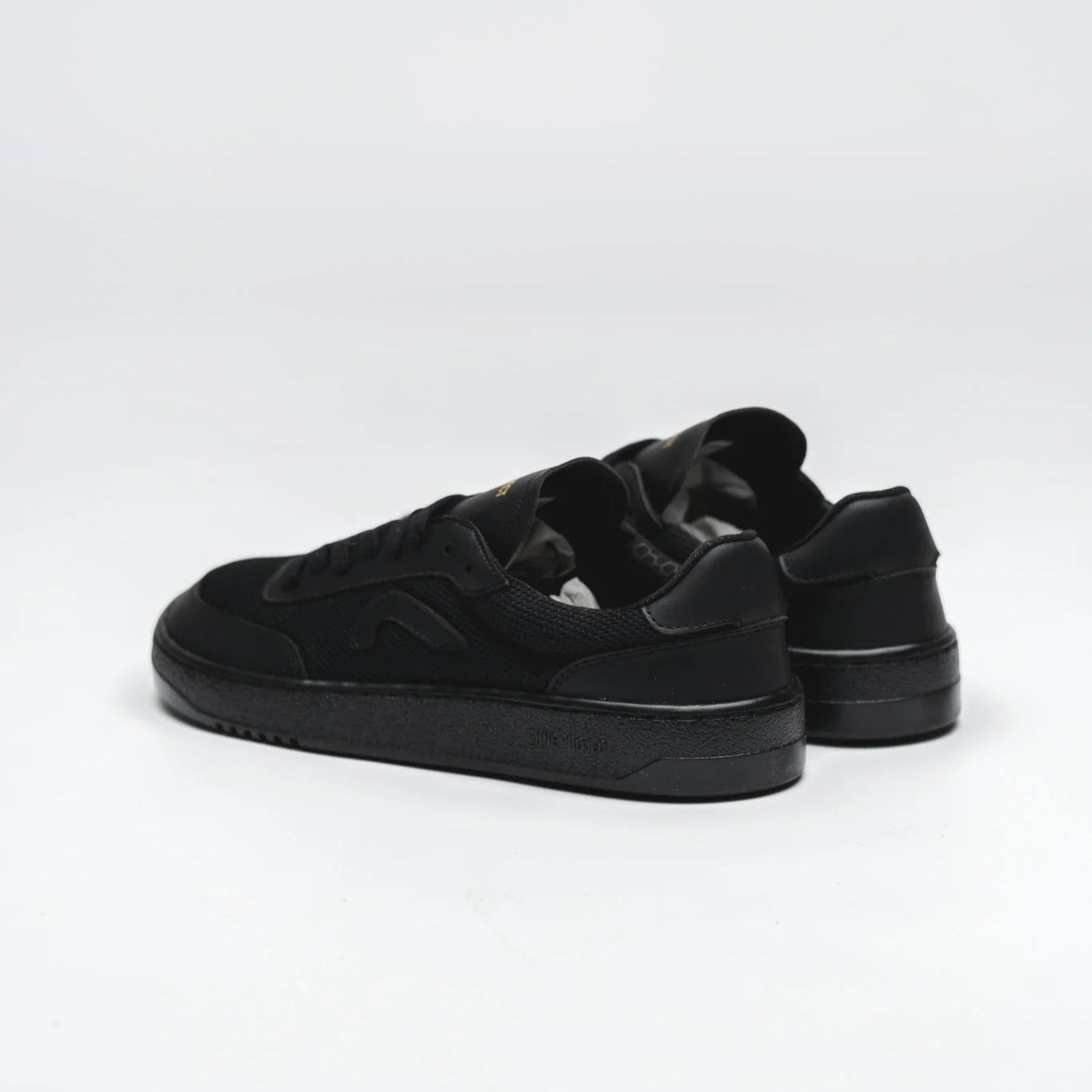 Ohne Project 060 - Black Mesh