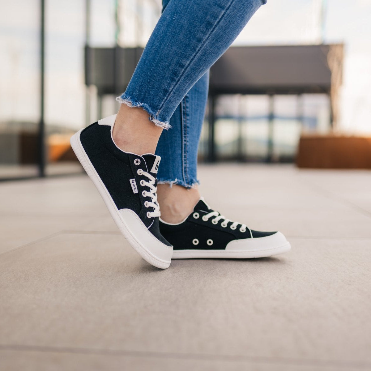 Be Lenka Rebound - Black-White