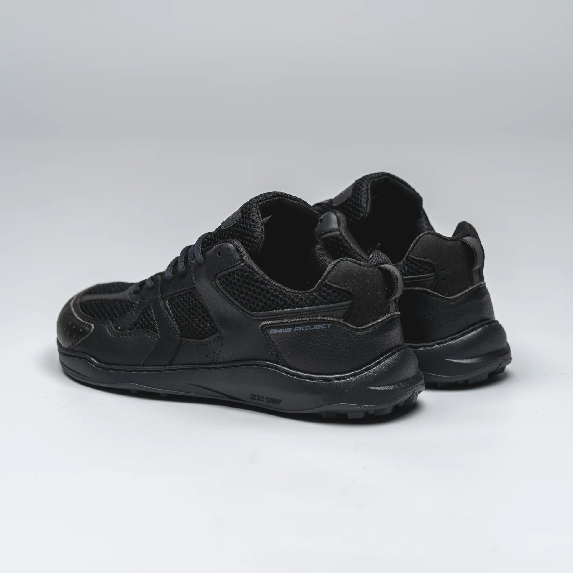 Ohne Project Retro Run - Triple Black