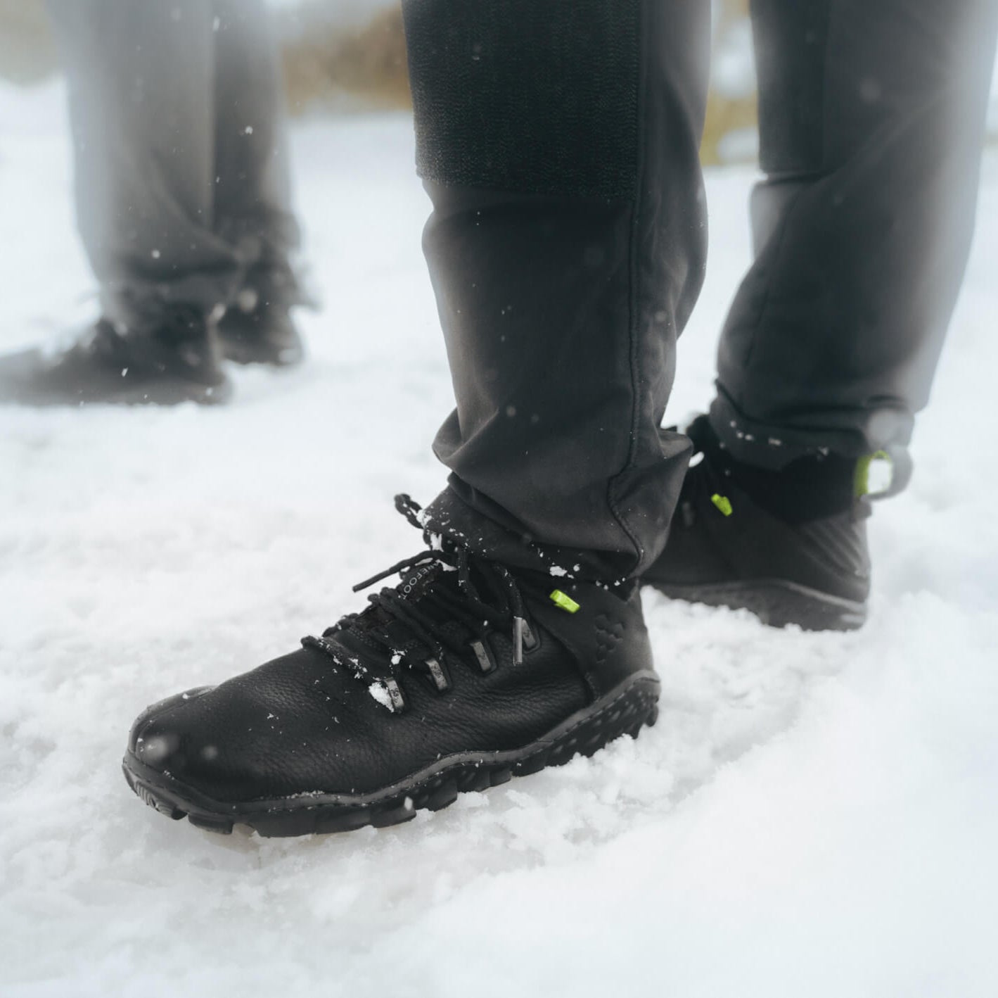 Vivobarefoot Magna Forest ESC Hombre - Obsidian-Lime
