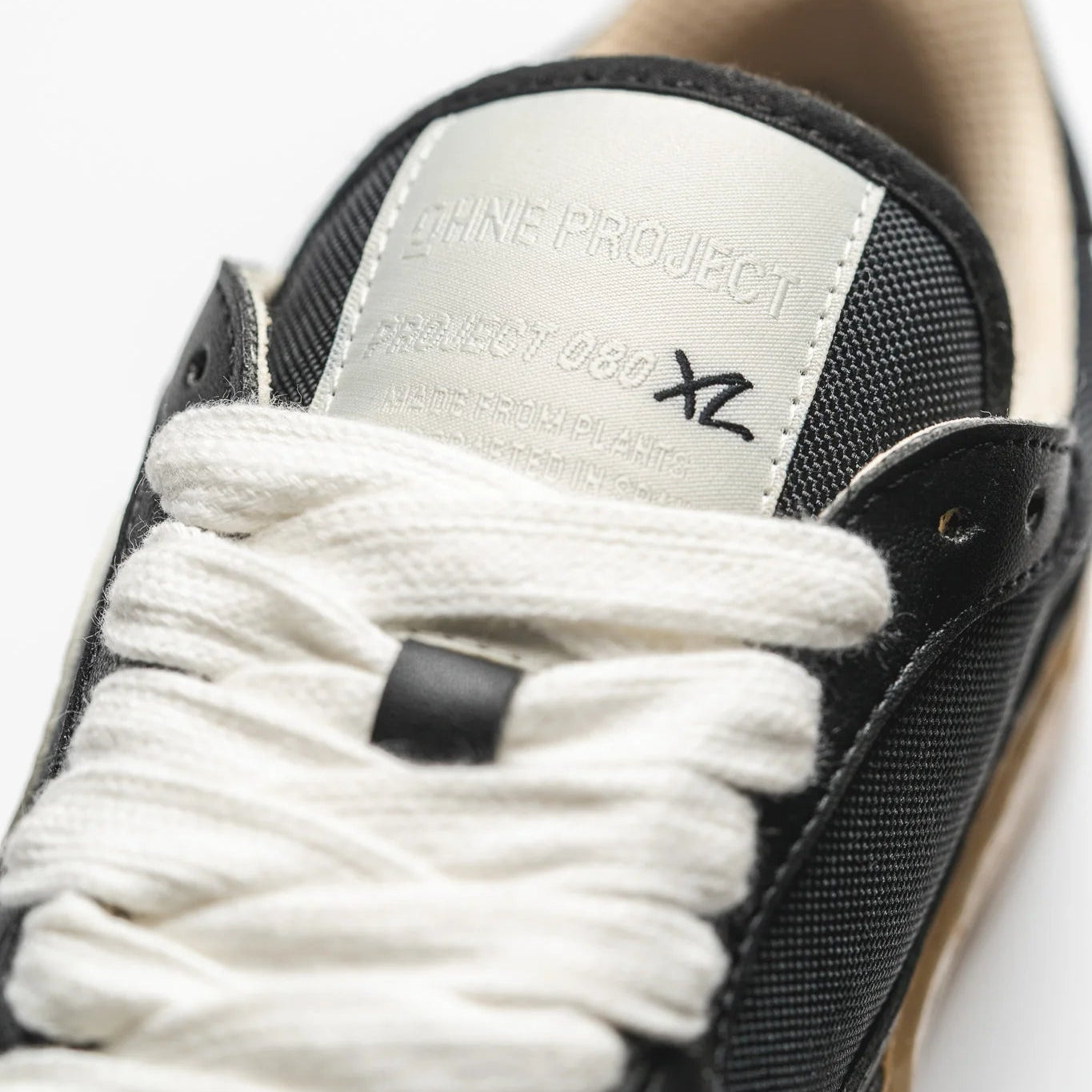 Ohne Project 080 XL - Black-Gum