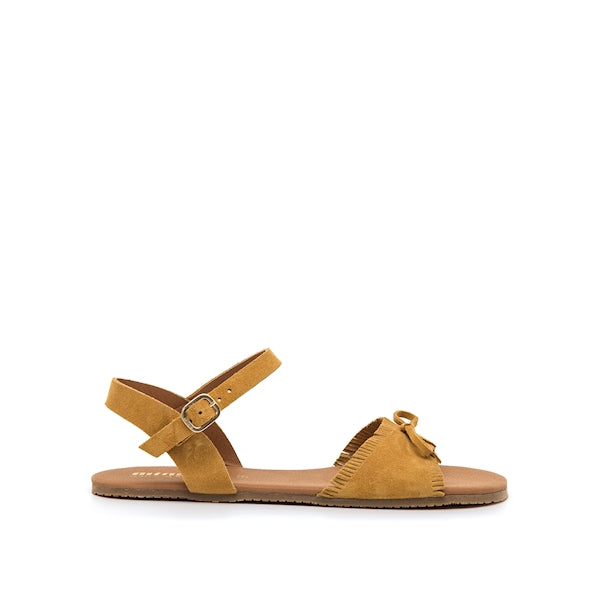 Mustang Free Sandalia Cleo 55975 - Mostaza