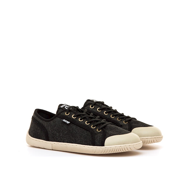 Mustang Free Aria 60944 - Negro