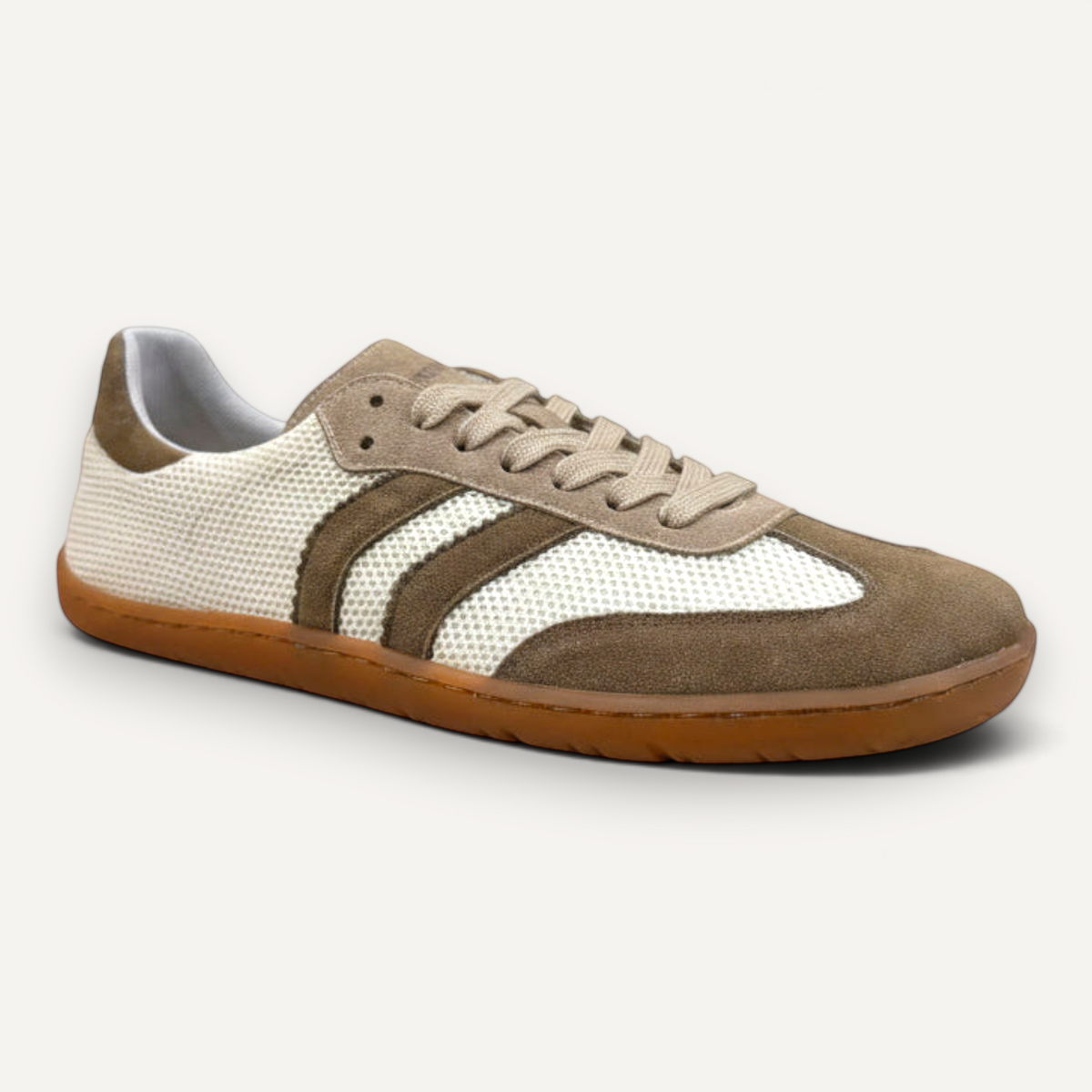 Zapatillas barefoot zoireo Coqueflex 4415 en tejido mesh beige y crudo con suela flexible y diseño vegano.