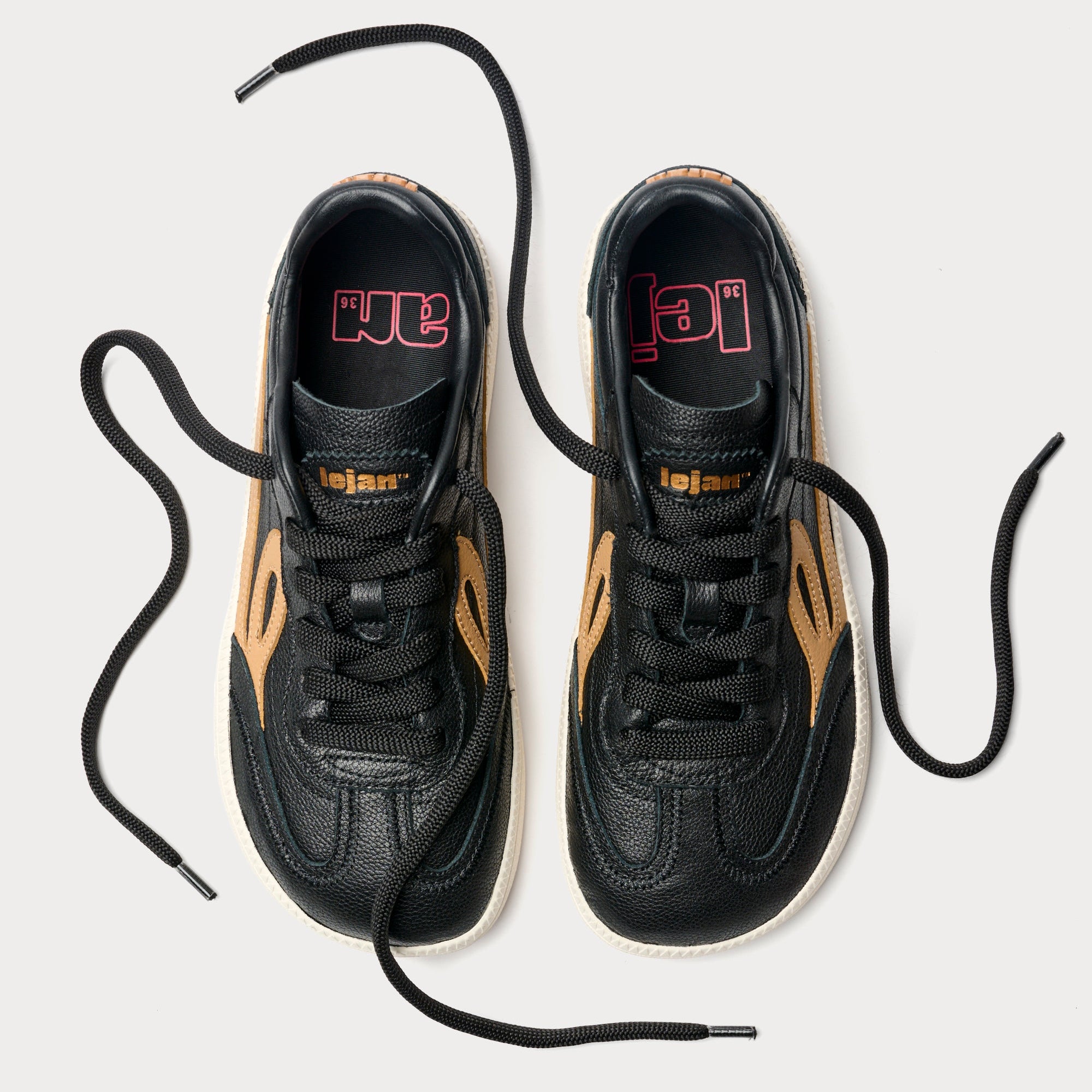 Lejan One Adulto Wide Napa - Negro