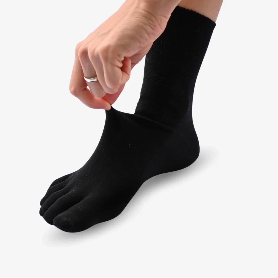 Roots Medias 5 dedos Cortas - Negro