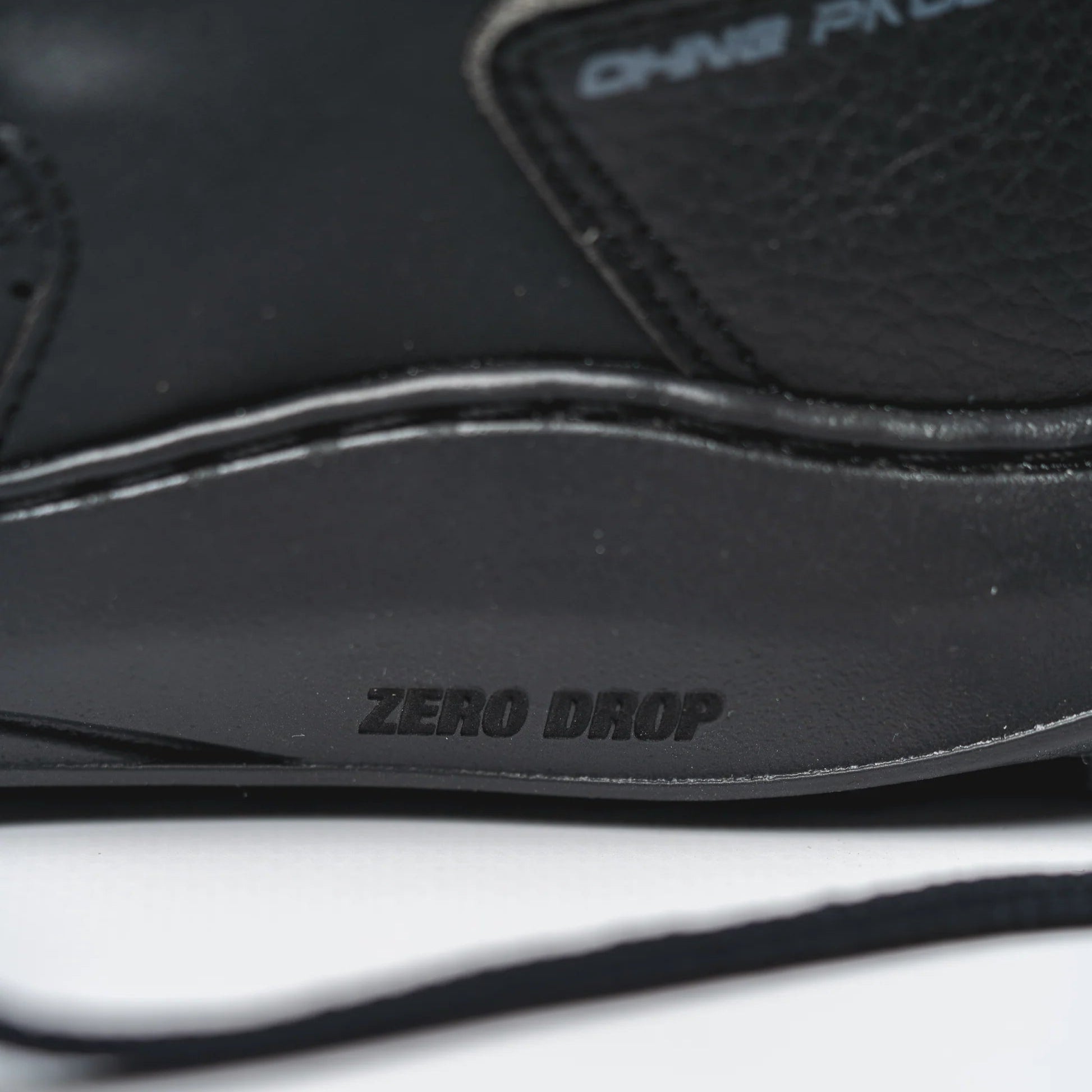 Ohne Project Retro Run - Triple Black