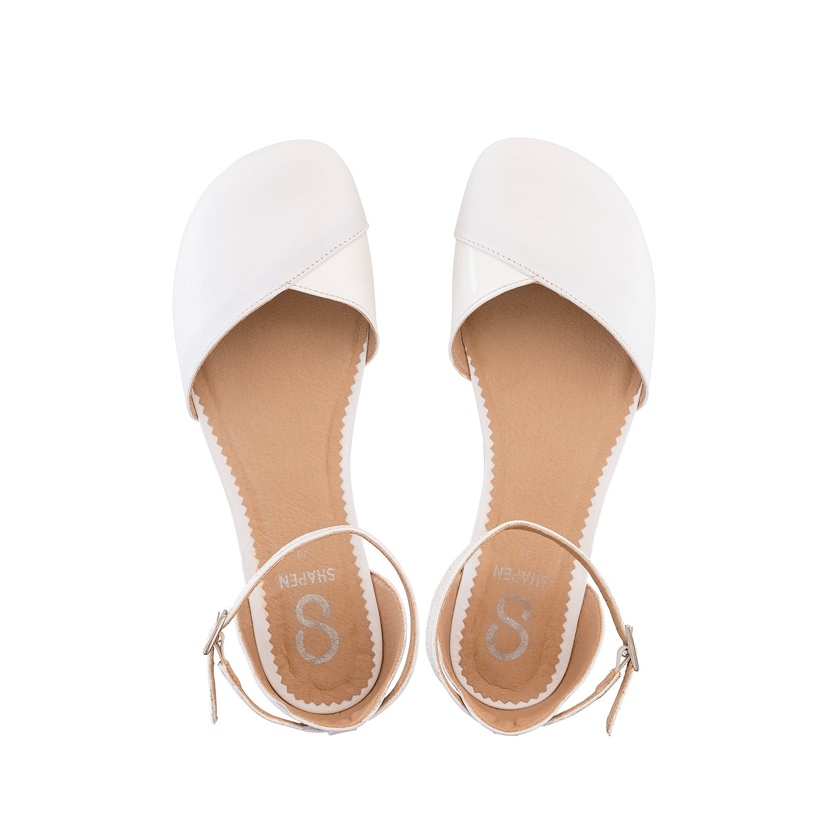 Shapen Poppy Sandalia - White