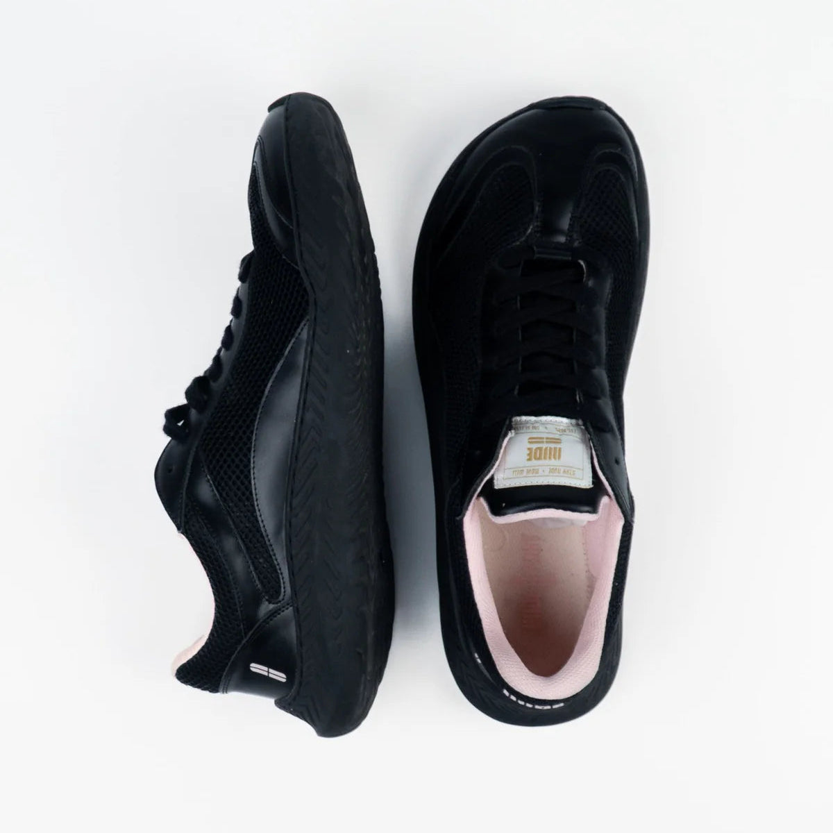 The Nude Foot Barefoot Sneaker - Negro Total