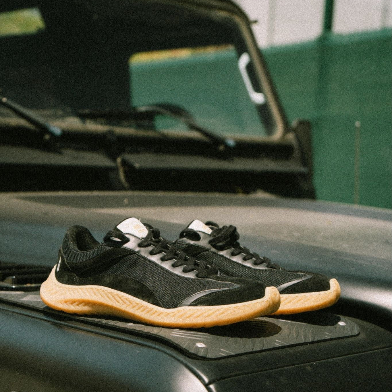 The Nude Foot Barefoot Sneaker - Vulkan