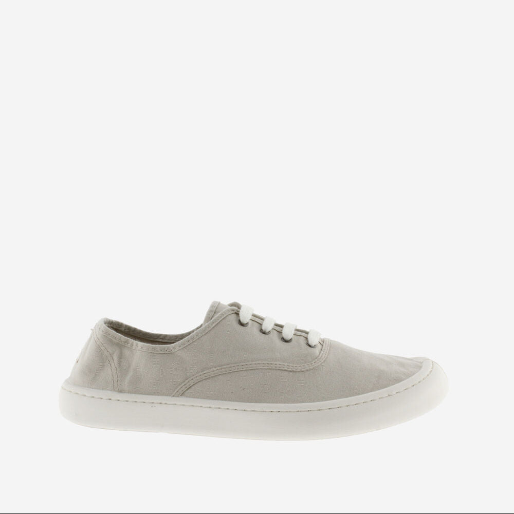 Victoria Olmo Barefoot Lona - Hielo (Cordón Blanco)